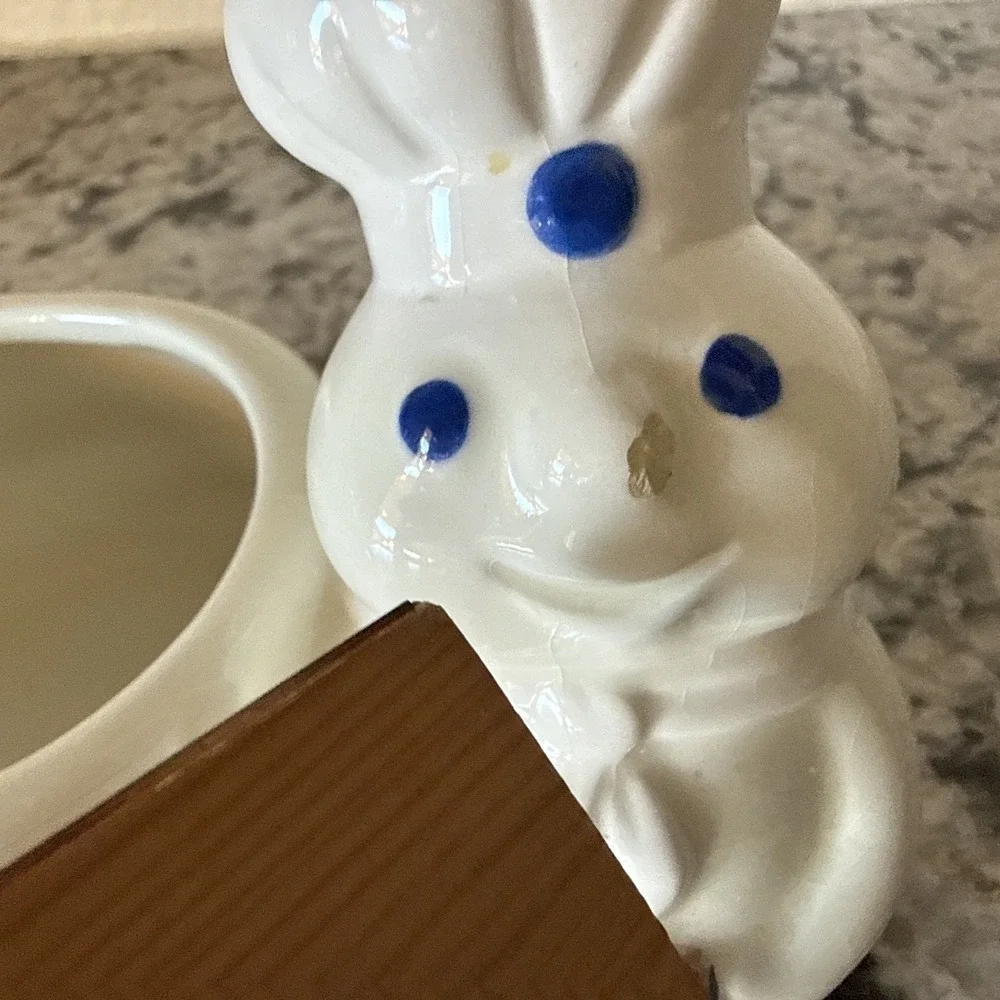 Vintage 1997 Pillsbury Doughboy Ceramic Set Holder,  Napkin Holder  *READ*
